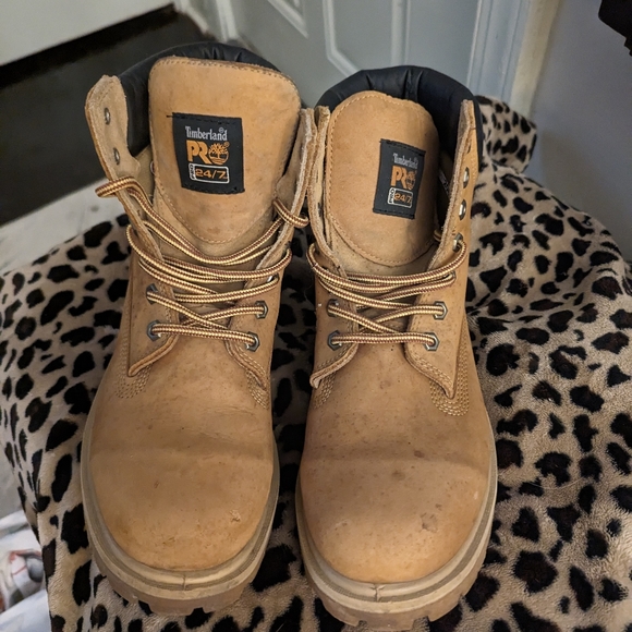 Timberland Boots size 8.5 men's Christine liked the men boot - Picture 10 of 11